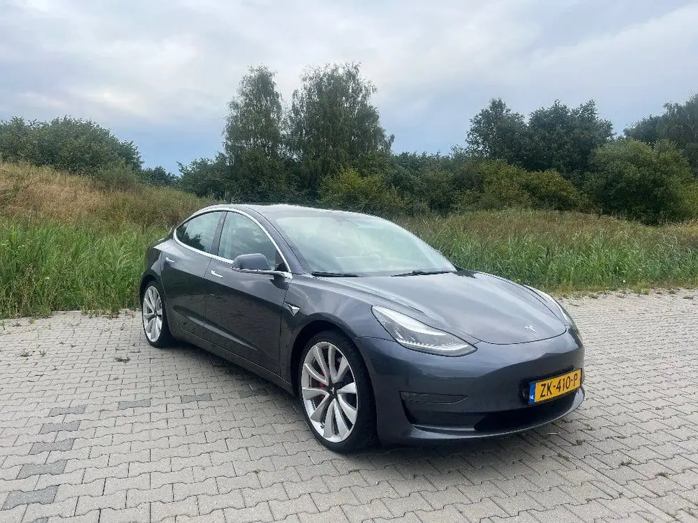 Tesla Model 3 Performance + FSD t.w.v 7.500 euro!! uit 2019, foto 4