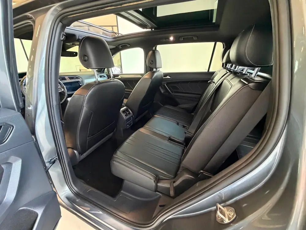 Volkswagen Tiguan Allspace 2.0 SE TSI R-Line 7p. Amerikaanse uit 2023, foto 16