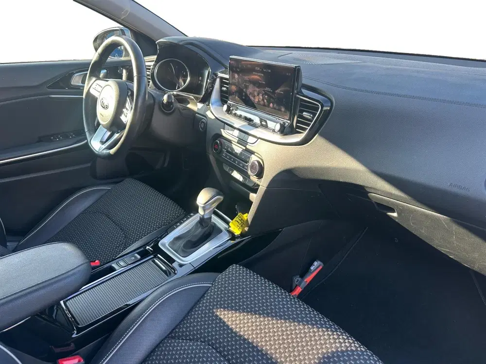 Kia XCeed 1.5 T-GDI MHEV DynamicPlusLine Automaat uit 2021, foto 14