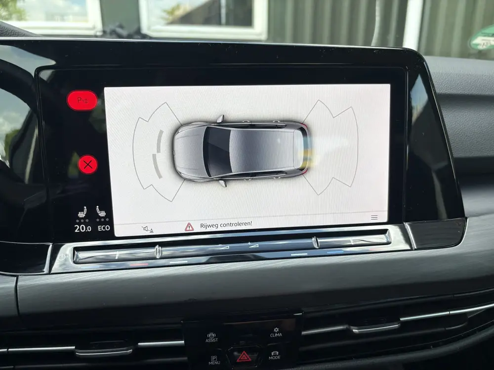 Volkswagen Golf 1.4 eHybrid Style (bj 2022, automaat) uit 2022, foto 19