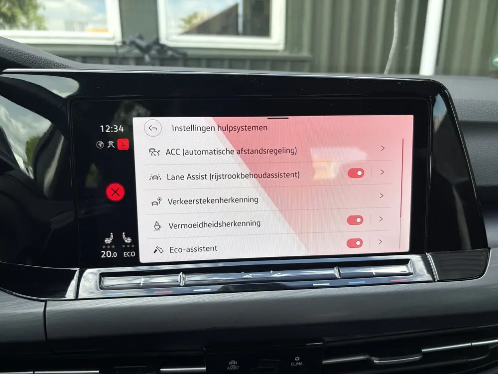 Volkswagen Golf 1.4 eHybrid Style (bj 2022, automaat) uit 2022, foto 20