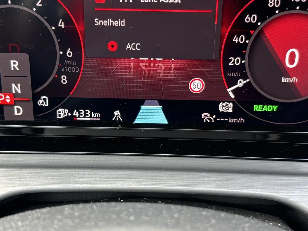 Volkswagen Golf 1.4 eHybrid Style (bj 2022, automaat) uit 2022, foto 9