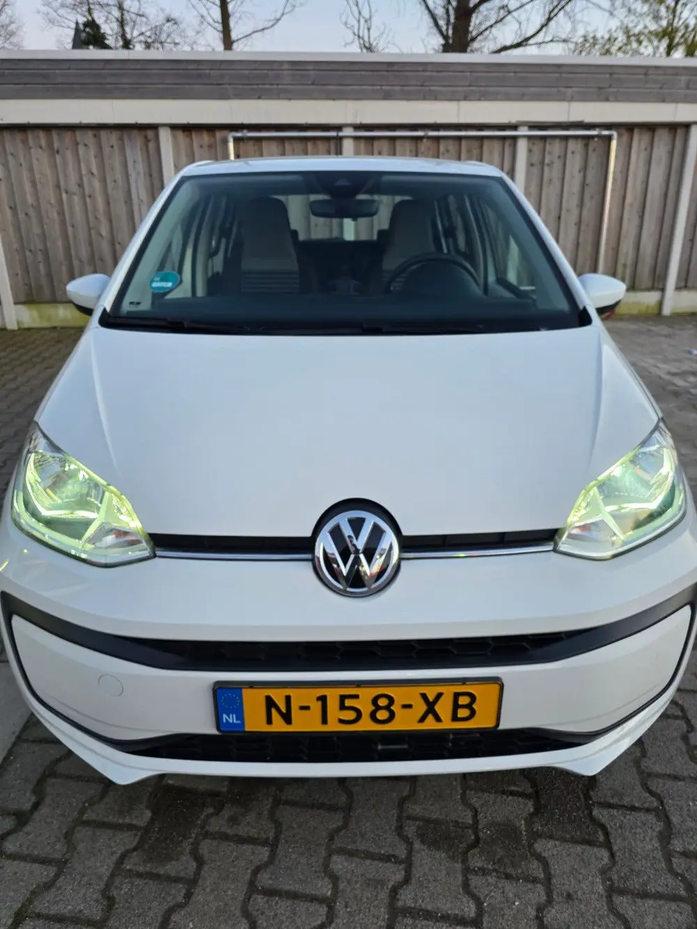 Volkswagen Up! 1.0 65PK 5D 2022 Wit INRUIL MOGELIJK uit 2022, foto 15