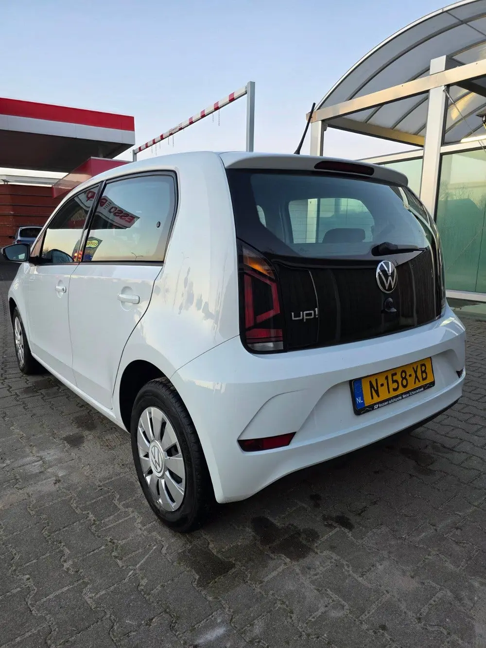 Volkswagen Up! 1.0 65PK 5D 2022 Wit INRUIL MOGELIJK uit 2022, foto 6