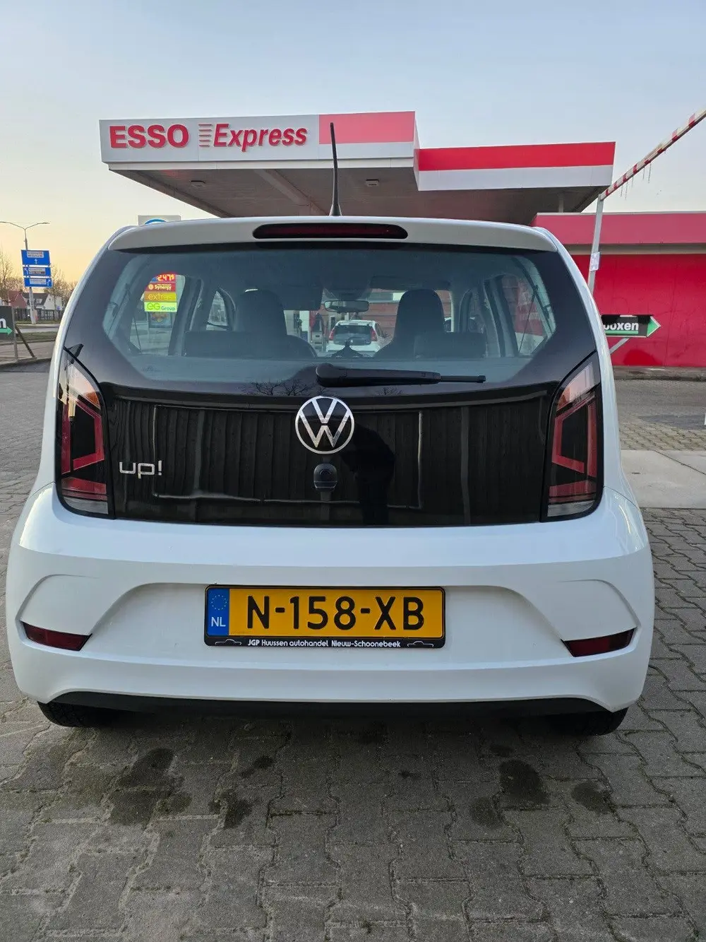 Volkswagen Up! 1.0 65PK 5D 2022 Wit INRUIL MOGELIJK uit 2022, foto 7