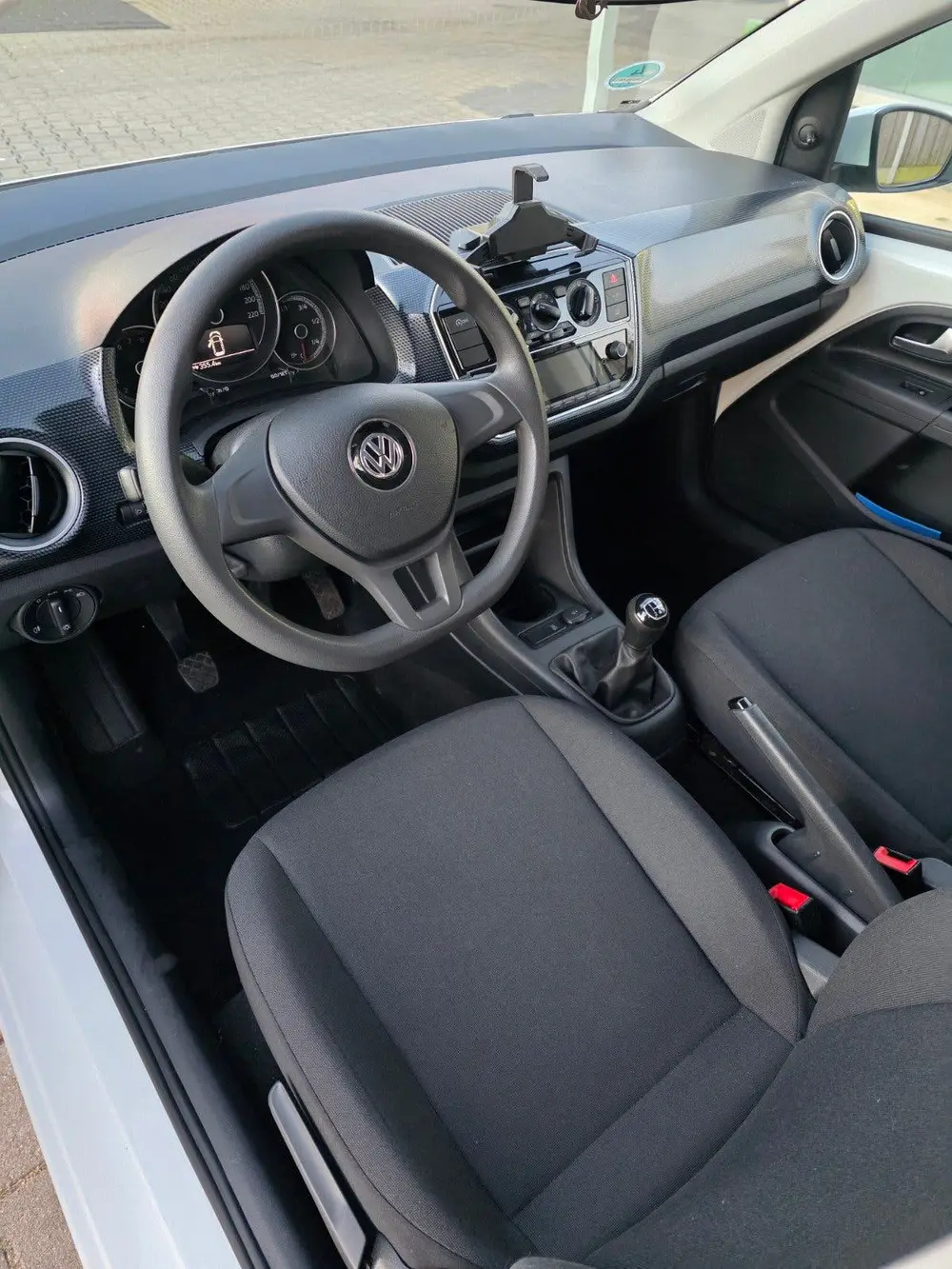 Volkswagen Up! 1.0 65PK 5D 2022 Wit INRUIL MOGELIJK uit 2022, foto 9