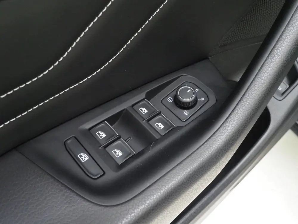 Volkswagen Passat Variant 1.4 TSI PHEV GTE | Panoramadak | L uit 2023, foto 20