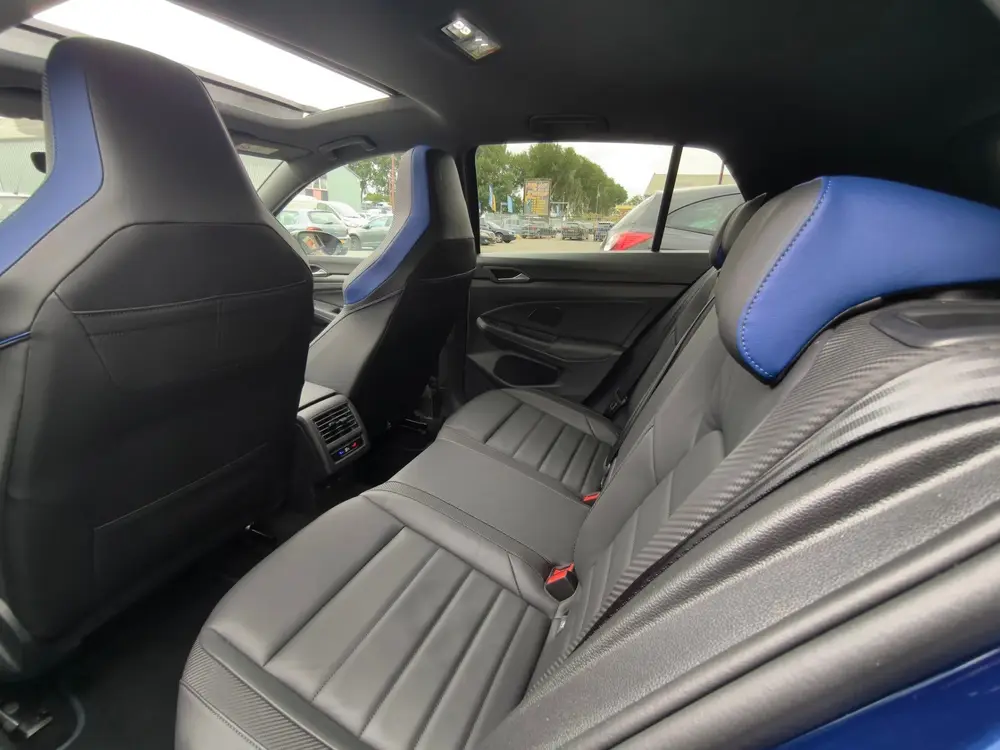 Volkswagen Golf 2.0 TSI R 4Motion || 333PK | AKRAPOVIC | PAN uit 2024, foto 20