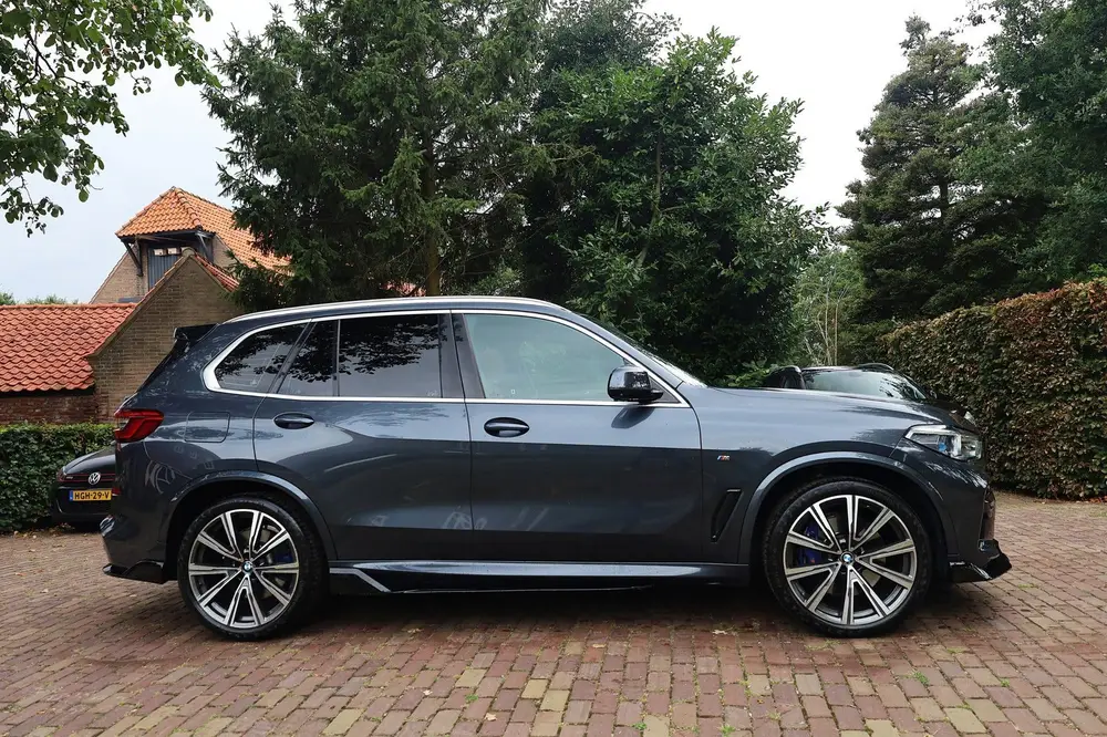 BMW X5 XDrive40i High Executive Aut. uit 2019, foto 10