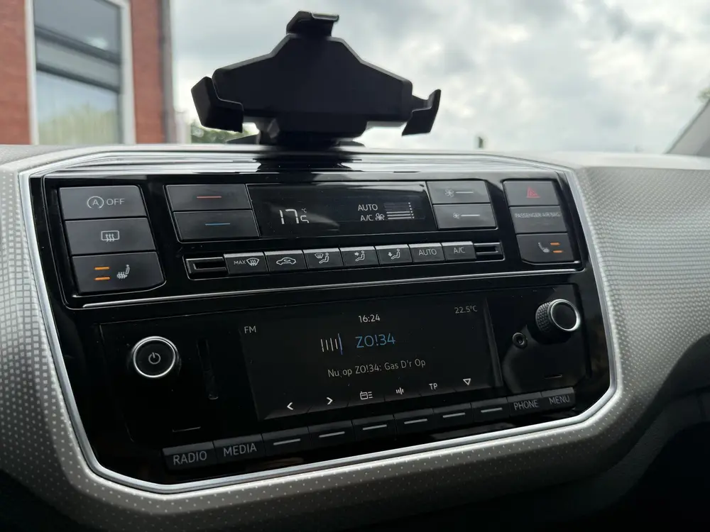 Volkswagen Up! 1.0 BMT high up!. | DAB | CRUISE | BLUETOOTH uit 2019, foto 20