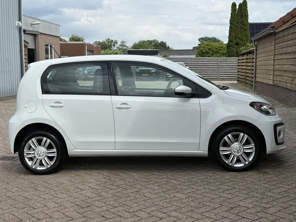 Volkswagen Up! 1.0 BMT high up!. | DAB | CRUISE | BLUETOOTH uit 2019, foto 6