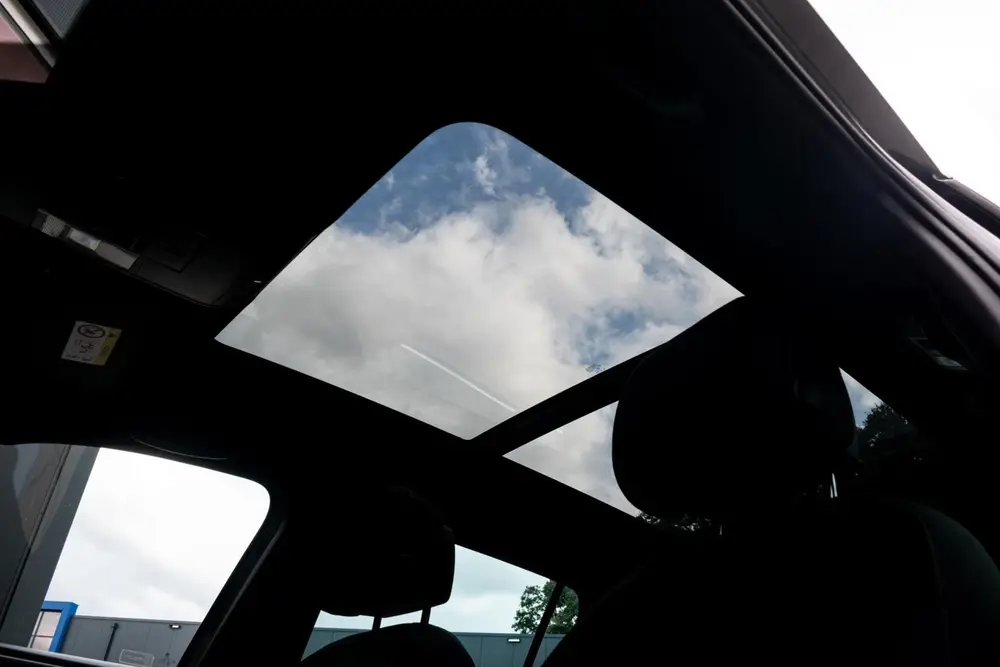 Volkswagen Tiguan 1.5 TSI ACT Highline R-Line|PANO|ADAPT. CR uit 2020, foto 5
