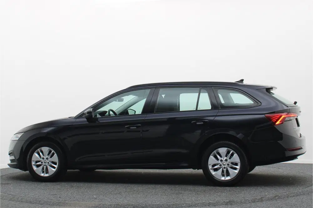 Skoda Octavia 1.0 e-TSI DSG Business Edition Virtual C uit 2021, foto 16