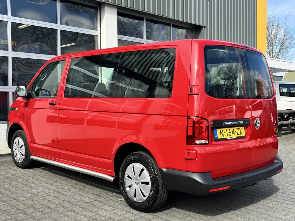 Volkswagen Transporter Kombi 2.0 TDI L1H1 Comfortline 13999E uit 2022, foto 3