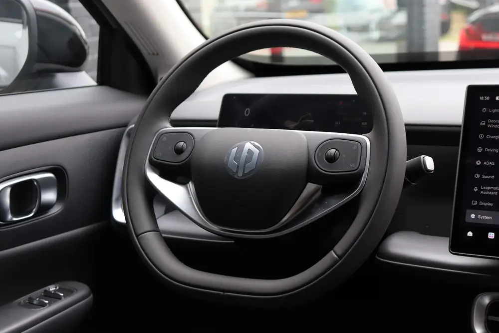Leapmotor B10 Design ProMax 67.1 kWh / Voorraad / Snel lever uit 2026, foto 7