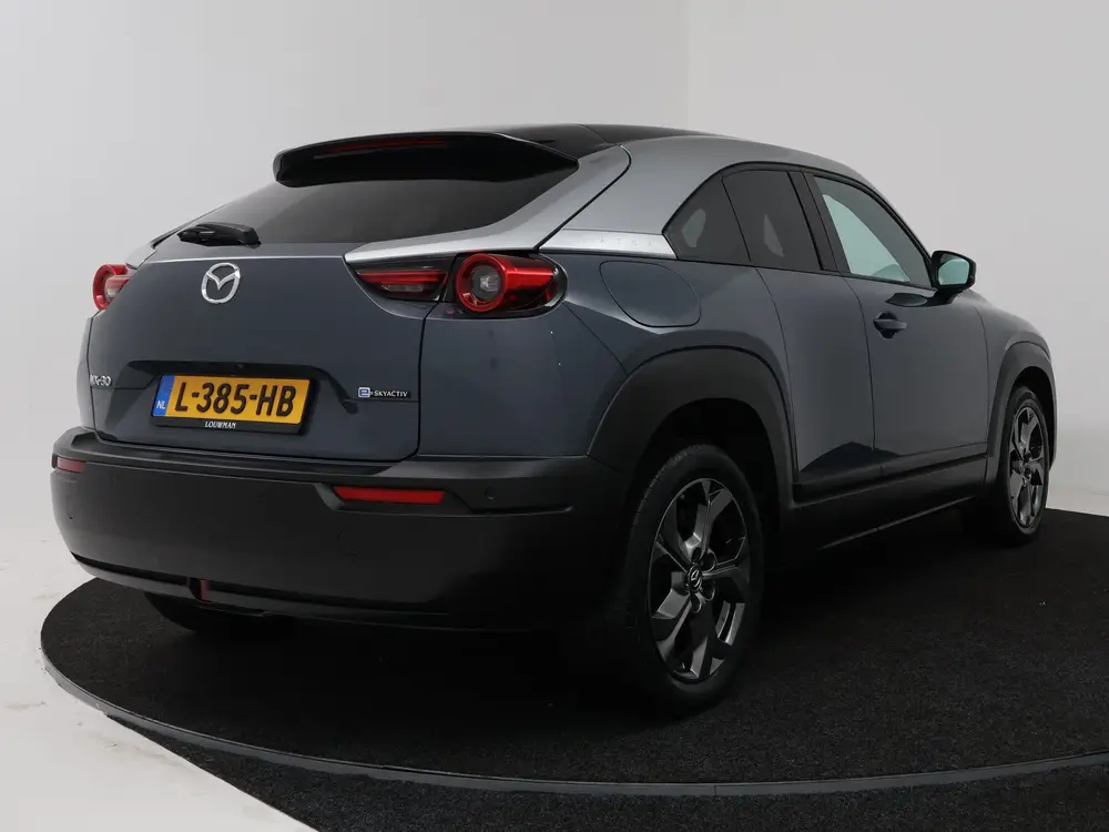 Mazda MX-30 e-SkyActiv 145 First Edition 36 kWh uit 2020, foto 2
