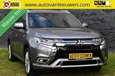 Mitsubishi Outlander 2.4 PHEV Diamand Edition LEDER VOL 360 uit 2020