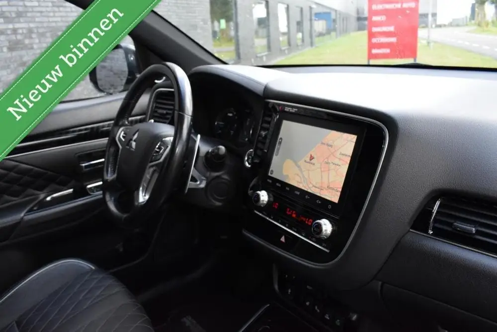 Mitsubishi Outlander 2.4 PHEV Diamand Edition LEDER VOL 360 uit 2020, foto 14