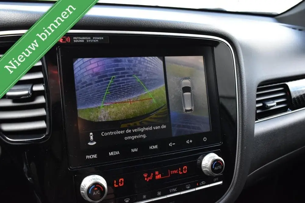 Mitsubishi Outlander 2.4 PHEV Diamand Edition LEDER VOL 360 uit 2020, foto 9