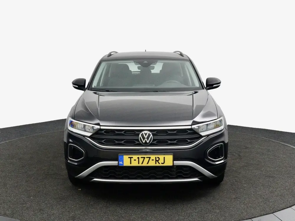 Volkswagen T-Roc 1.0 TSI Life zwart uit 2023, foto 10