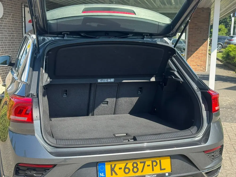 Volkswagen T-Roc 1.5 TSI Sport | Carplay/Android, ACC, Navi uit 2020, foto 6