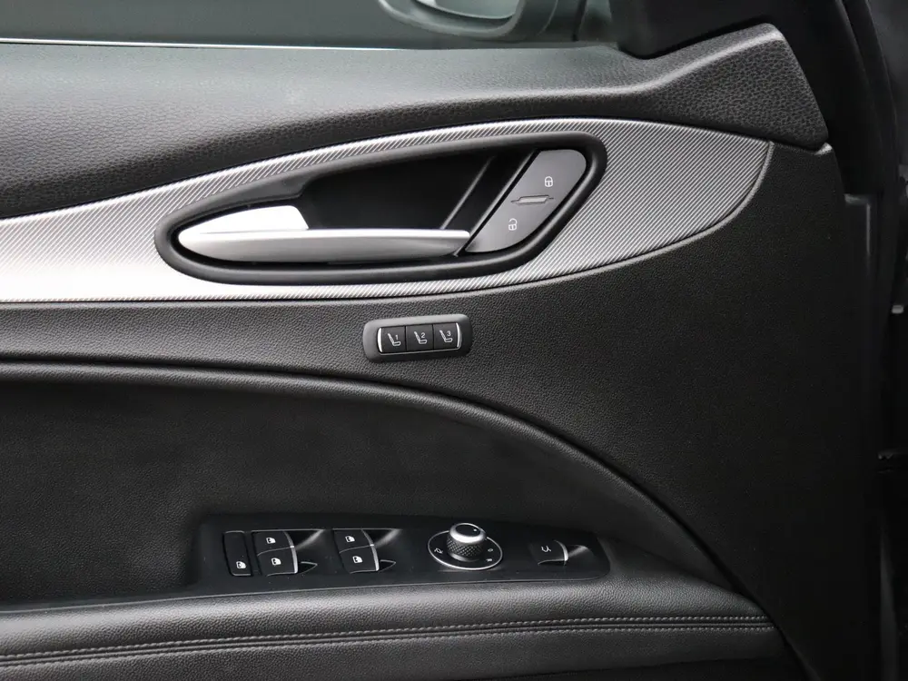 Alfa Romeo Stelvio 2.0 T AWD Super | MEMORY | PANO-DAK | CAM uit 2019, foto 17