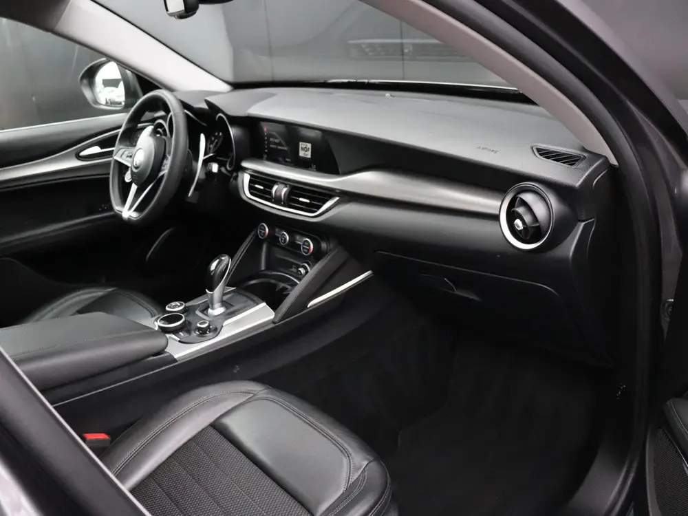 Alfa Romeo Stelvio 2.0 T AWD Super | MEMORY | PANO-DAK | CAM uit 2019, foto 20