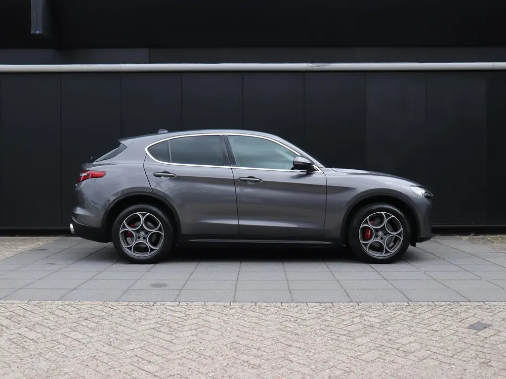 Alfa Romeo Stelvio 2.0 T AWD Super | MEMORY | PANO-DAK | CAM uit 2019, foto 4