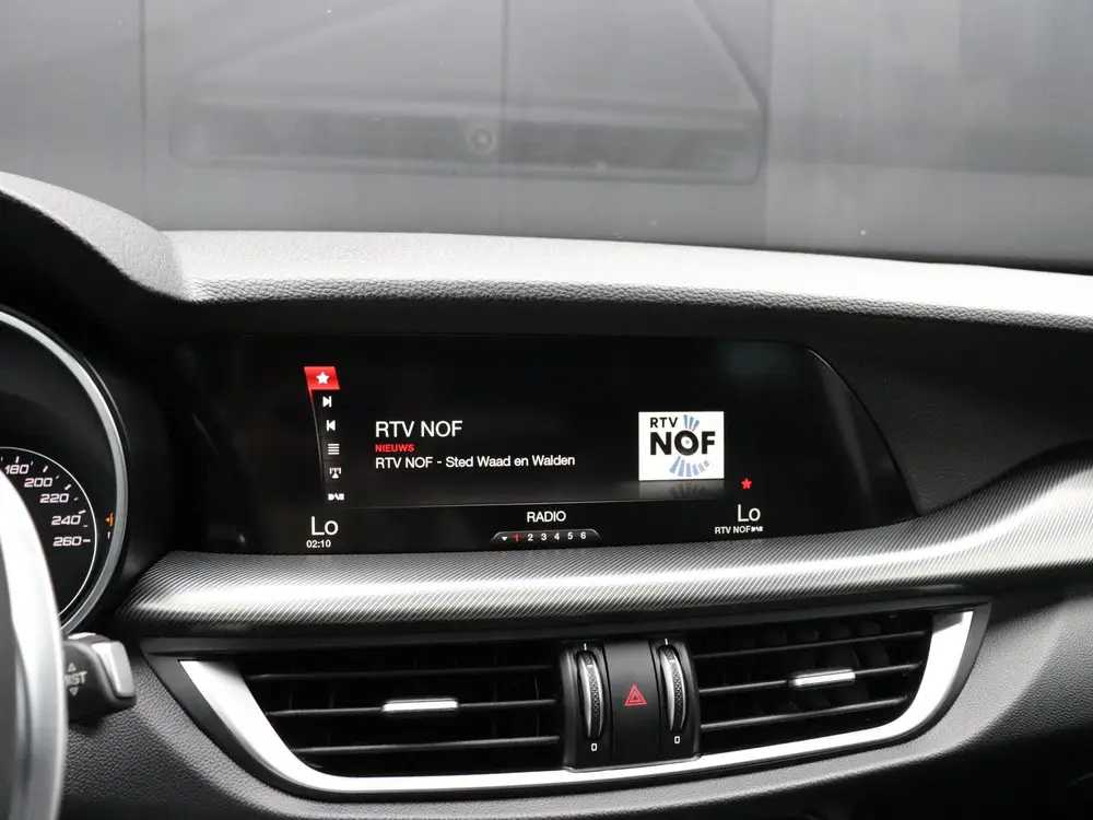 Alfa Romeo Stelvio 2.0 T AWD Super | MEMORY | PANO-DAK | CAM uit 2019, foto 6