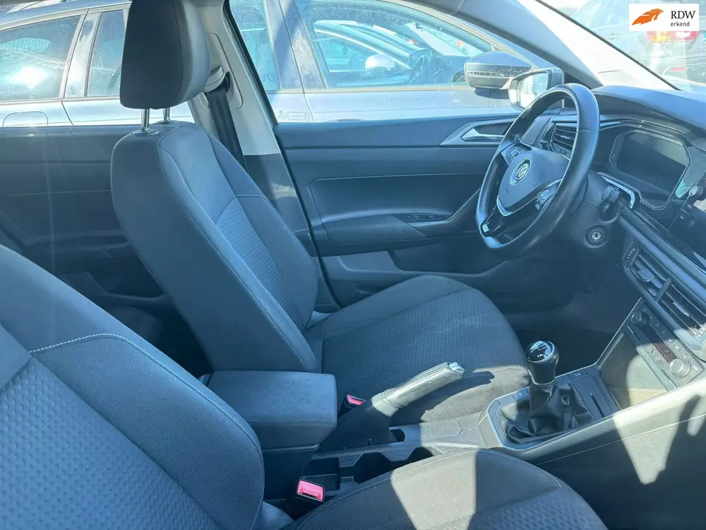 Volkswagen Polo 1.0 TSI Comfortline Business uit 2019, foto 5