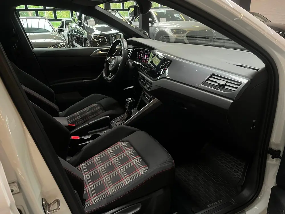 Volkswagen POLO 2.0 TSI GTI Virtual/Pano/Carplay uit 2019, foto 14