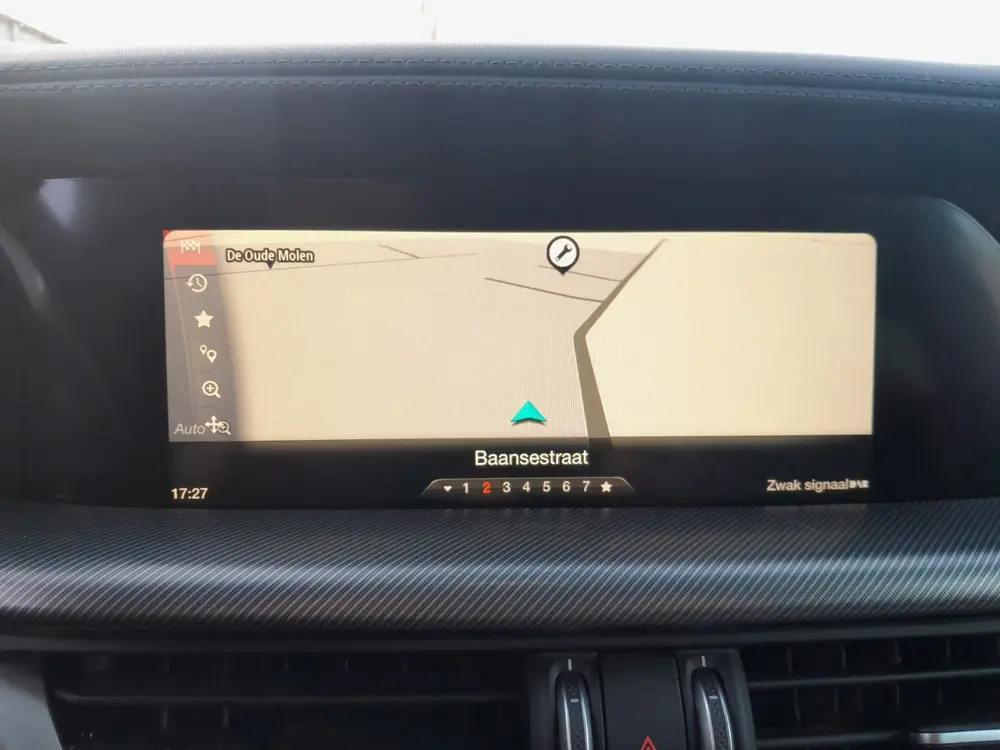 Alfa Romeo Stelvio 2.0 T AWD B-Tech - Leder - Veloce interie uit 2019, foto 17