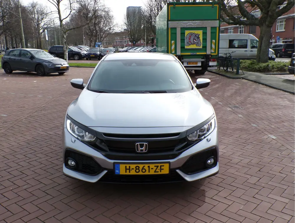Honda Civic 1.0 i-VTEC Elegance AUTOMAAT DEALER ONDERHOUDEN uit 2020, foto 5