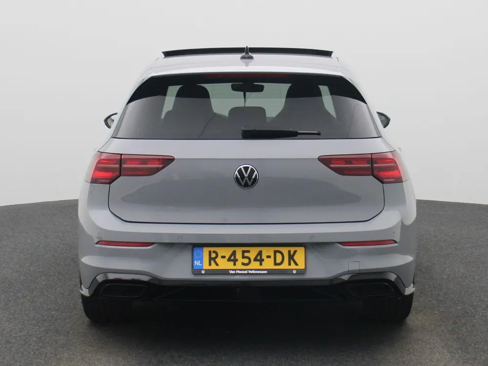 Volkswagen Golf 1.5 eTSI Aut. R-Line | Panoramadak | IQ Ligh uit 2021, foto 6