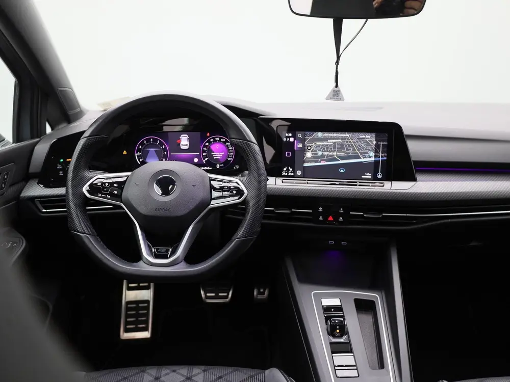 Volkswagen Golf 1.5 eTSI Aut. R-Line | Panoramadak | IQ Ligh uit 2021, foto 8
