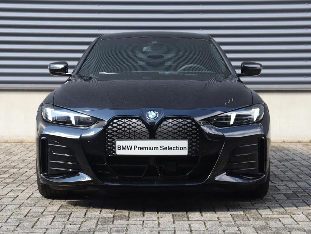 BMW i4 eDrive40 M Sport Pro Edition uit 2026, foto 3