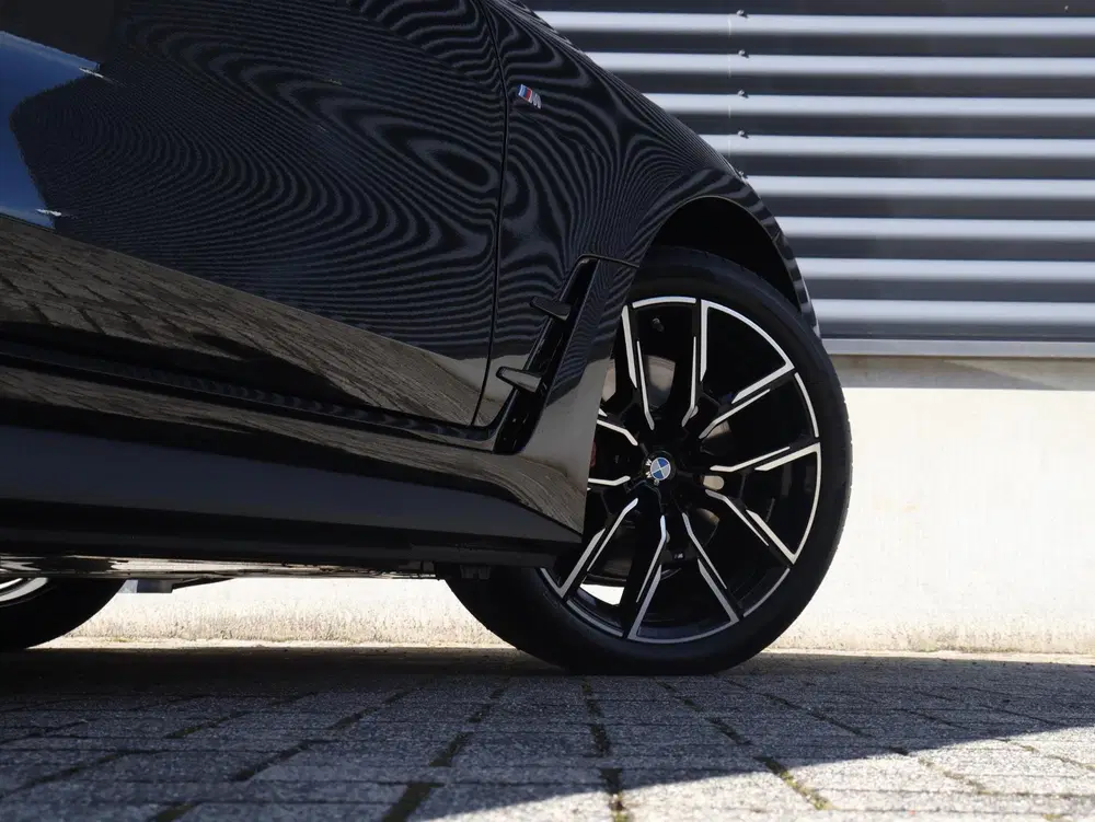BMW i4 eDrive40 M Sport Pro Edition uit 2026, foto 7