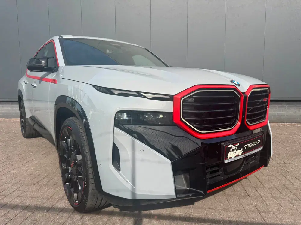 BMW XM PHEV Label Red 30 kWh 748pk uit 2023, foto 13
