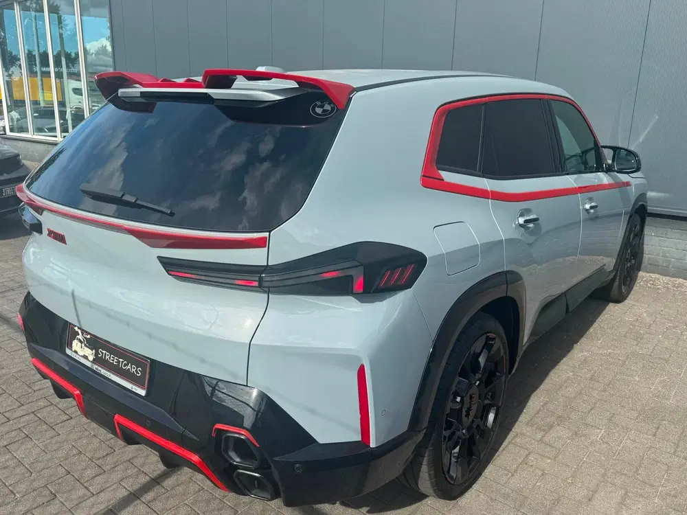 BMW XM PHEV Label Red 30 kWh 748pk uit 2023, foto 4