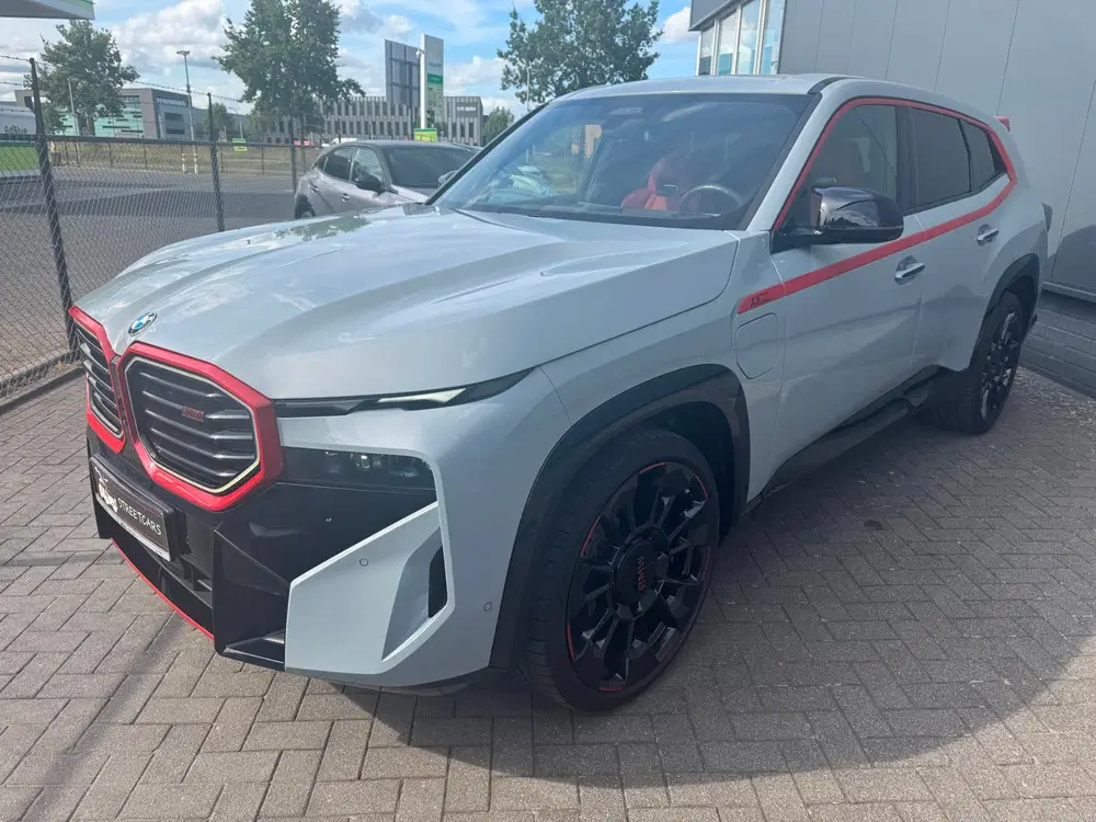 BMW XM PHEV Label Red 30 kWh 748pk uit 2023, foto 9