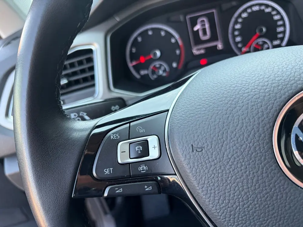 Volkswagen T-Roc 1.0 TSI Style Business / CarPlay uit 2021, foto 8