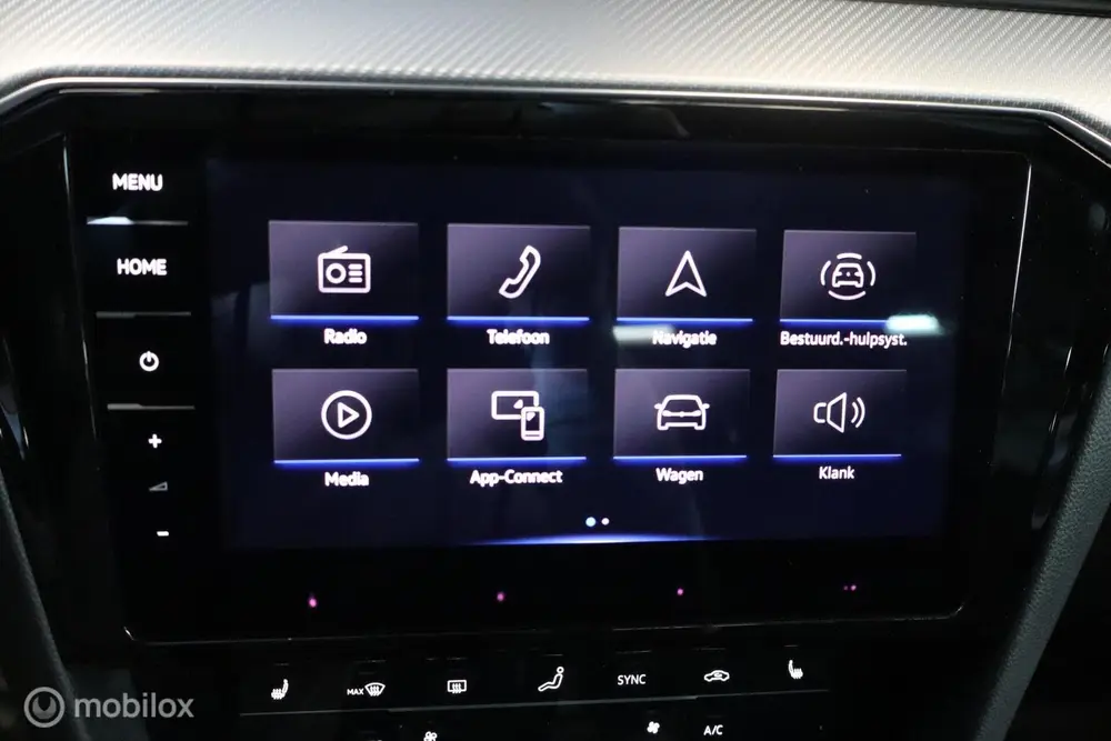Volkswagen Passat Variant 1.5 TSI R-Line Business + | PANO | uit 2021, foto 20