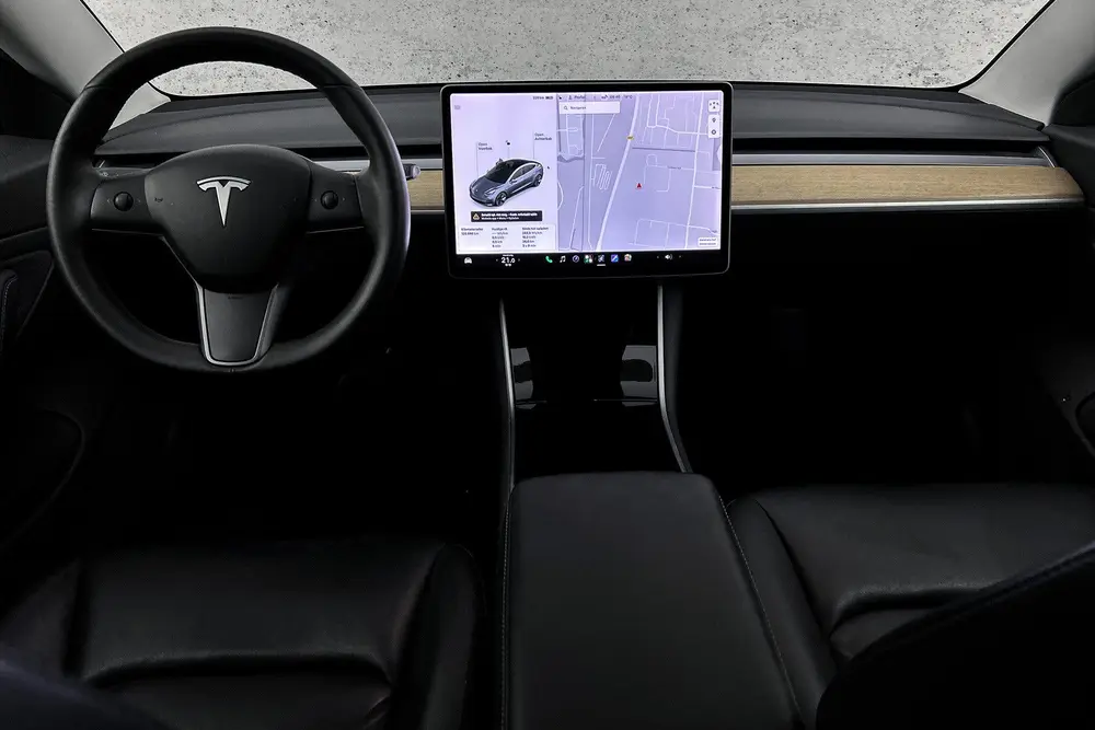 Tesla Model 3 Long Range AWD 75 kWh uit 2020, foto 2
