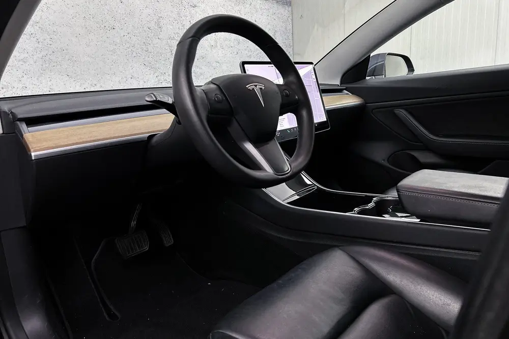 Tesla Model 3 Long Range AWD 75 kWh uit 2020, foto 20