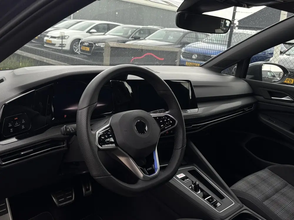 Volkswagen Golf 1.4 eHybrid GTE trekhaak acc apple carplay uit 2021, foto 2