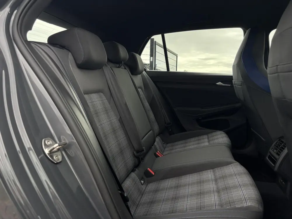 Volkswagen Golf 1.4 eHybrid GTE trekhaak acc apple carplay uit 2021, foto 8