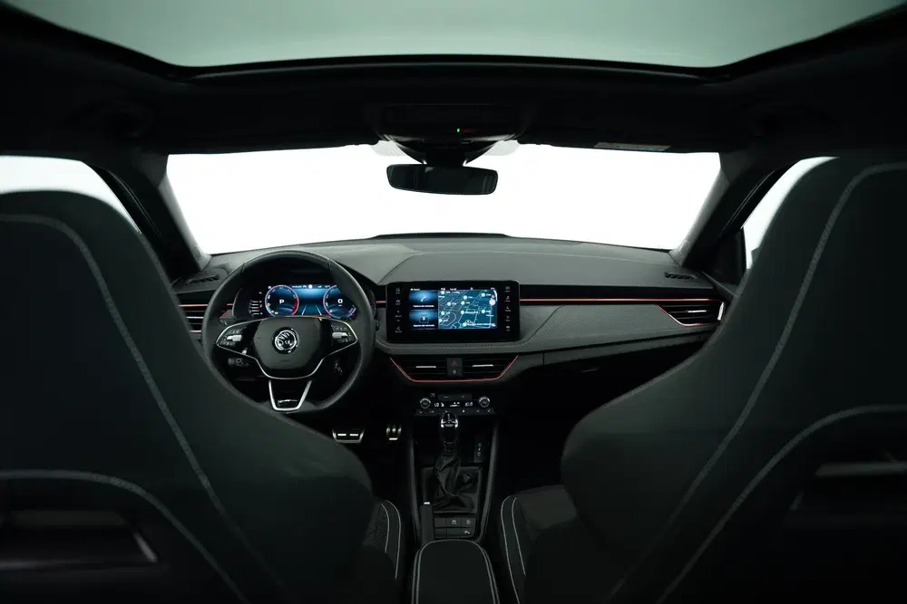 Skoda Kamiq 1.0 TSI Monte Carlo uit 2024, foto 12