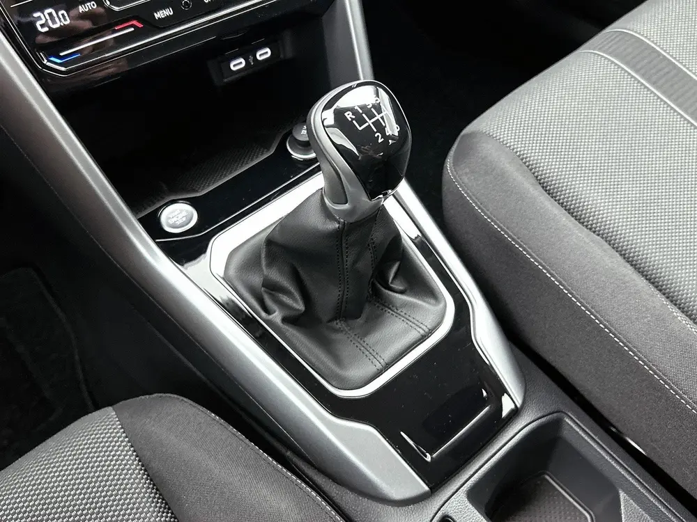 Volkswagen T-Roc 1.0 TSI Life Edition | 116 PK | Trekhaak Af uit 2025, foto 12
