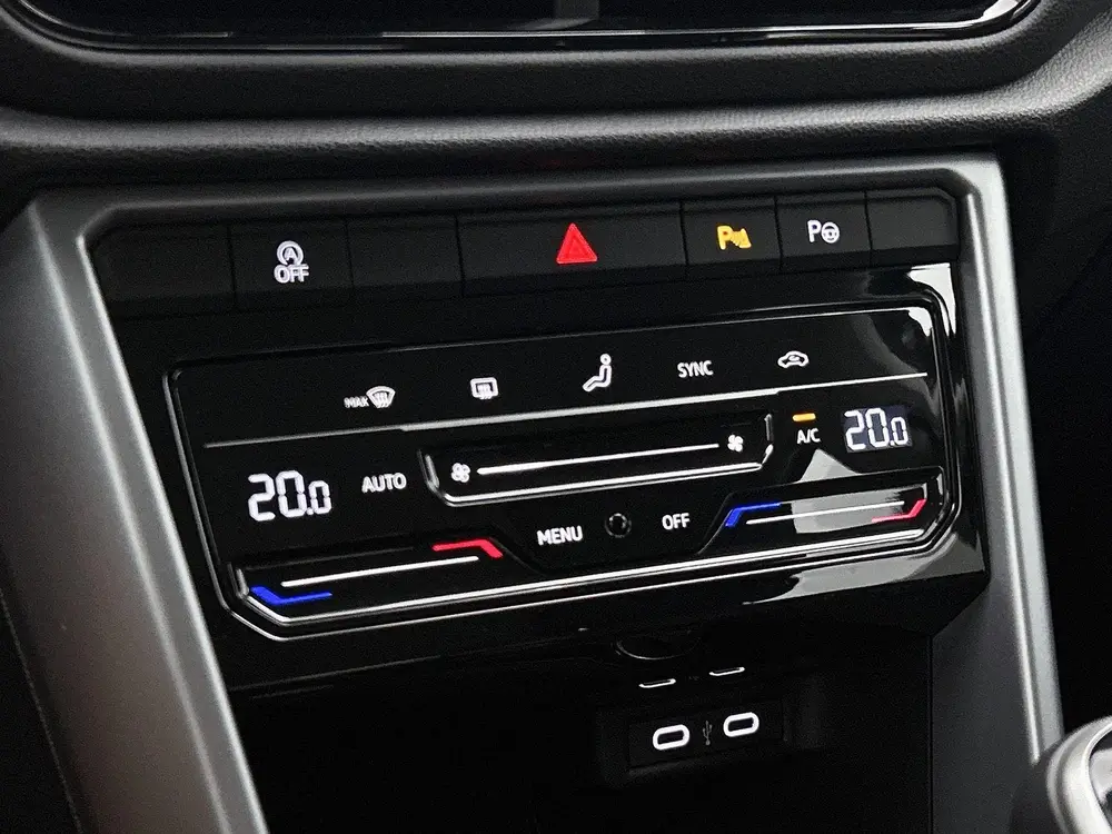 Volkswagen T-Roc 1.0 TSI Life Edition | 116 PK | Trekhaak Af uit 2025, foto 15