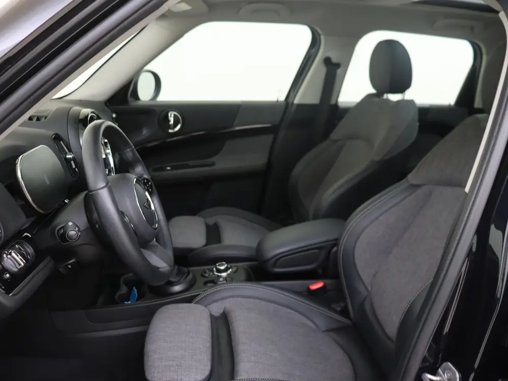 Mini Countryman 1.5 Cooper SE ALL4 224PK uit 2021, foto 11